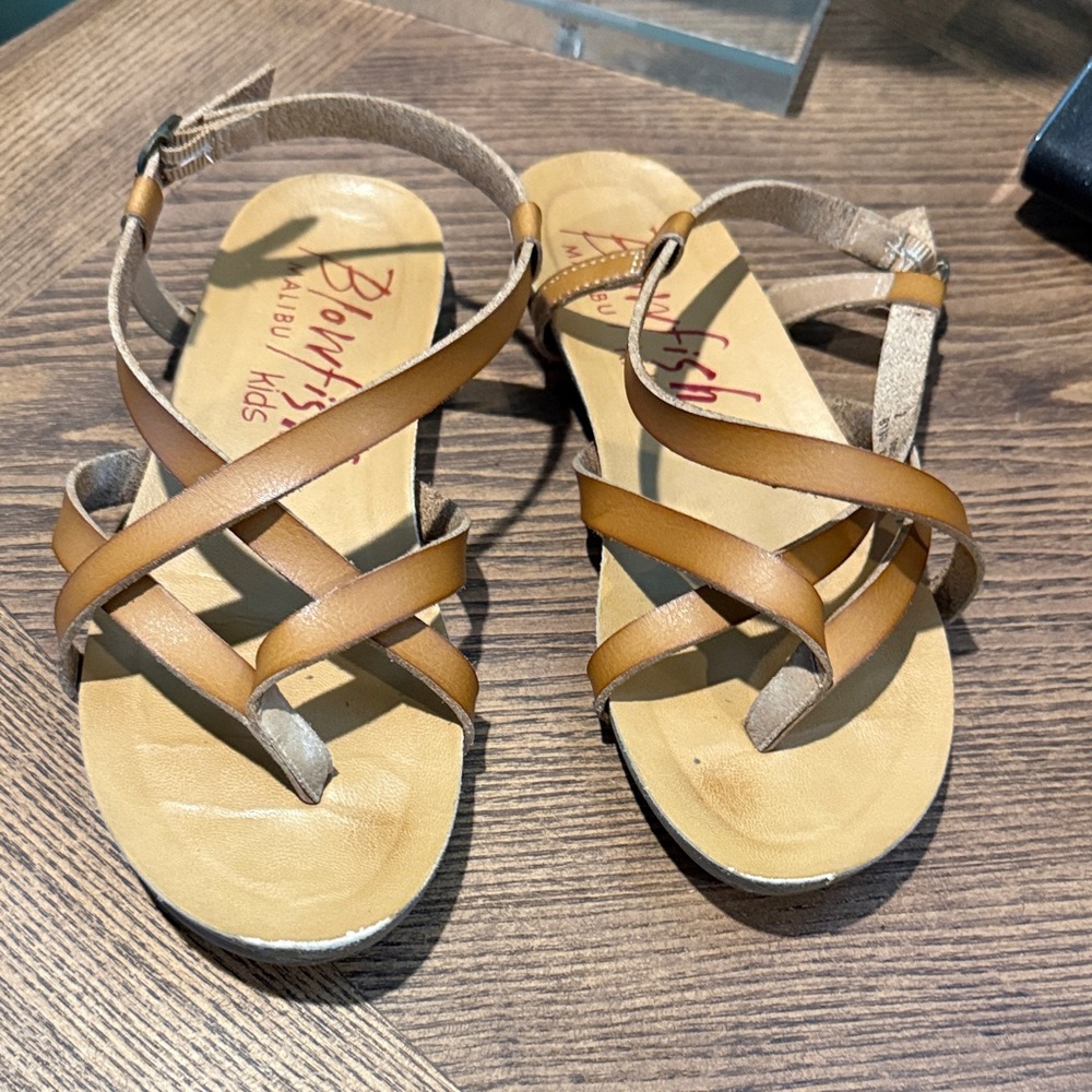 Blowfish Women's Brown Strappy Sandals